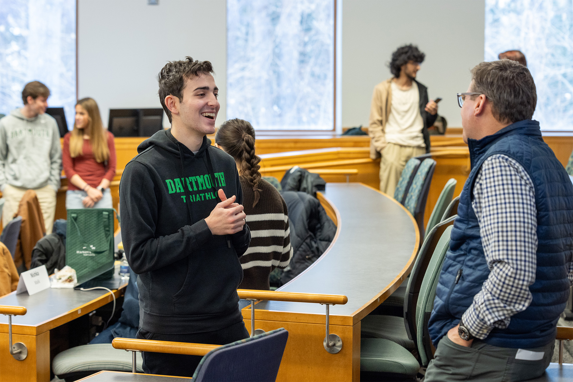 Tuck School of Business | New Tuck Pathfinders Program Gets Underway